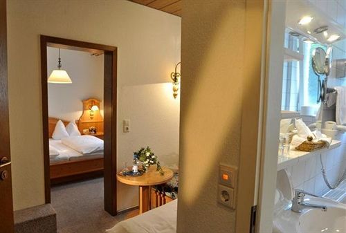 Hotel Gasthof am Selteltor Wiesensteig Buitenkant foto