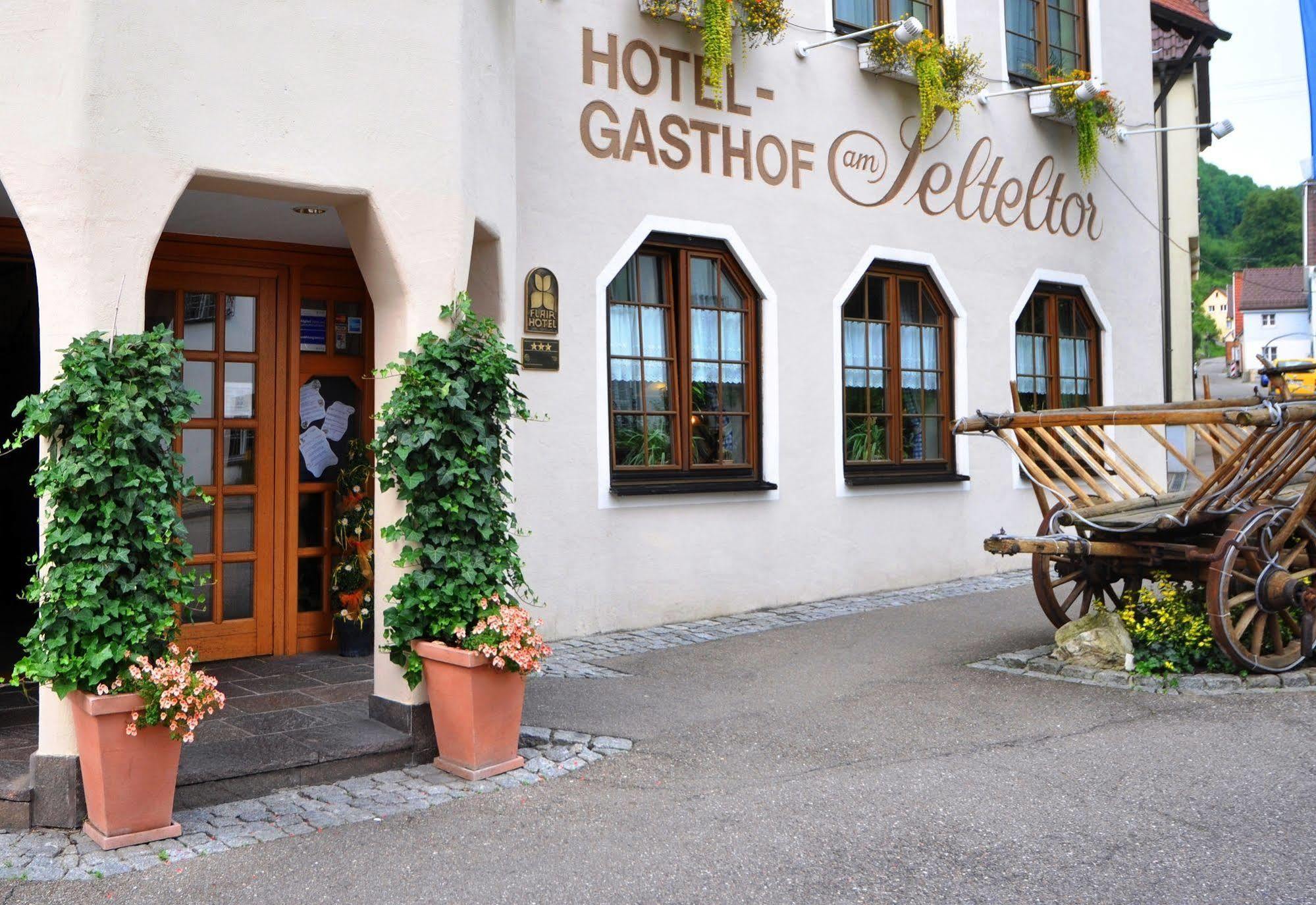 Hotel Gasthof am Selteltor Wiesensteig Buitenkant foto